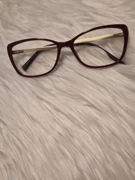 Women\'s Burgundy Cat-Eye Reading Glasses with Gold Temples main image 3